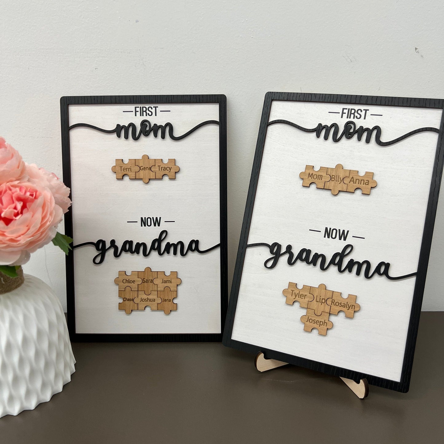 双层妈妈拼图相框 🔥50% OFF🔥"You Are The Piece That Holds Us Together" Puzzles Pieces Name Sign Personalized Mother's Day Gift