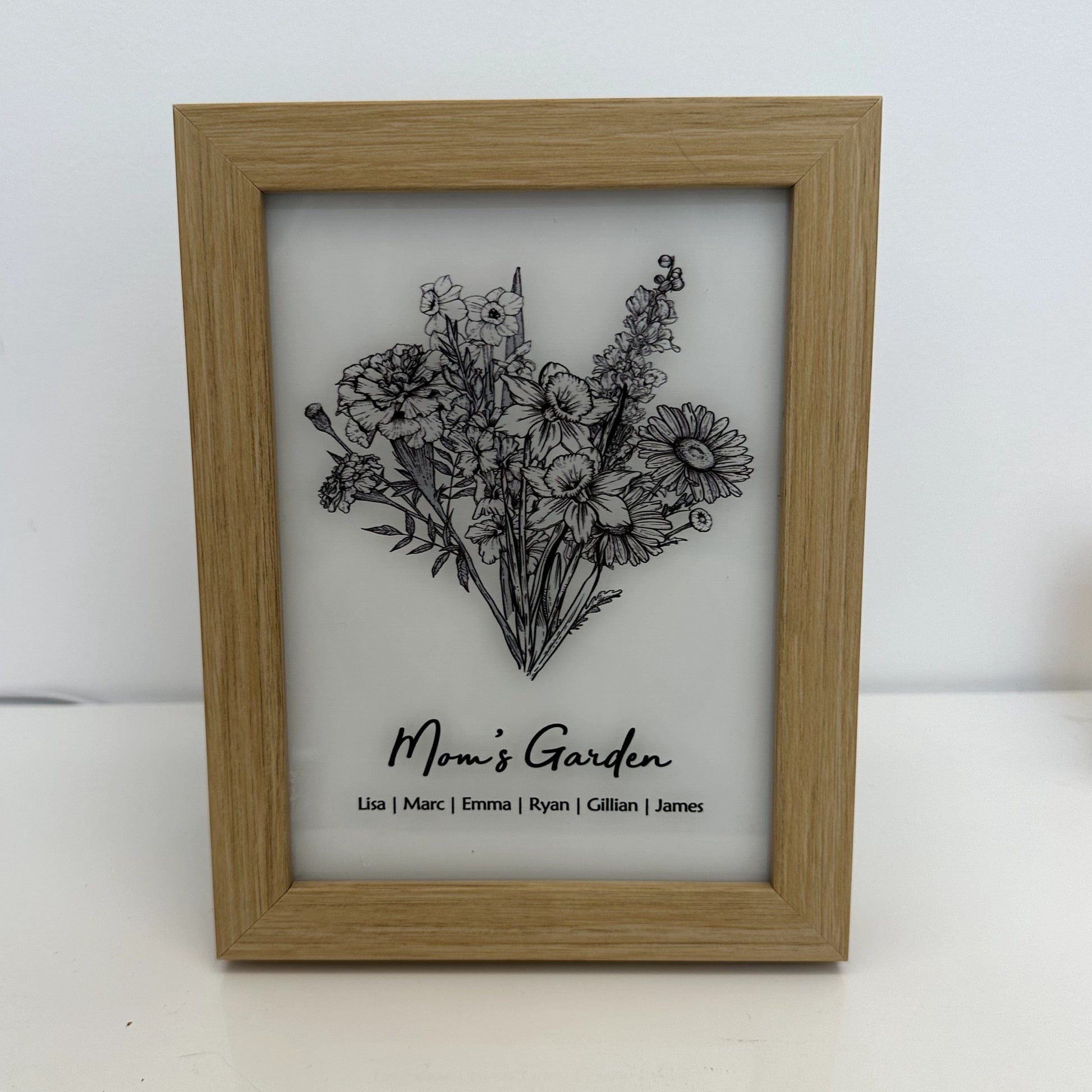 Ulovis Personalized Family Birth Flower Bouquet LED Light Box Frame